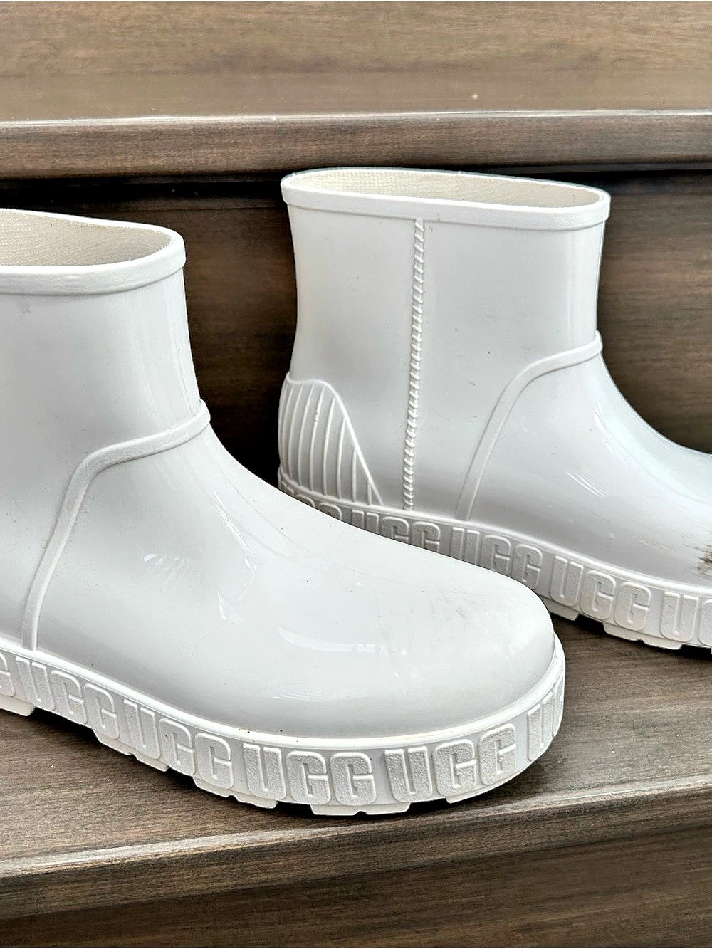UGG Drizlita Waterproof Rain Boot Boots White US 9